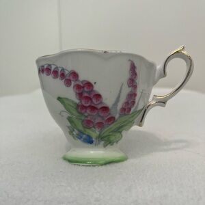 Royal Albert Vintage Foxglove Teacup